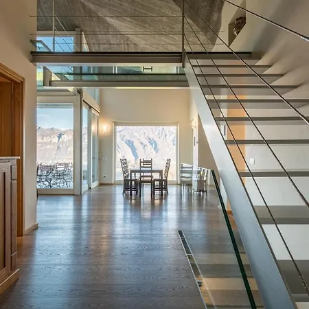 Vila Rogaro Corinna *